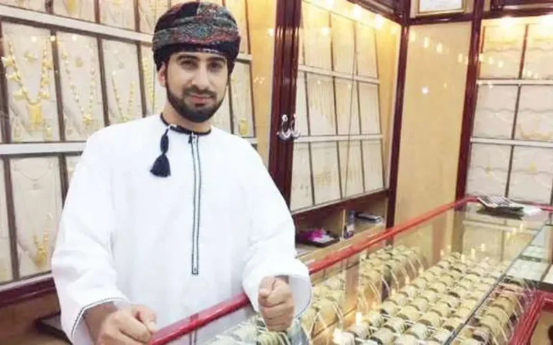 سعر الذهب في سلطنة عمان يشهد ارتفاعًا مفاجئًا لجميع الأعيرة